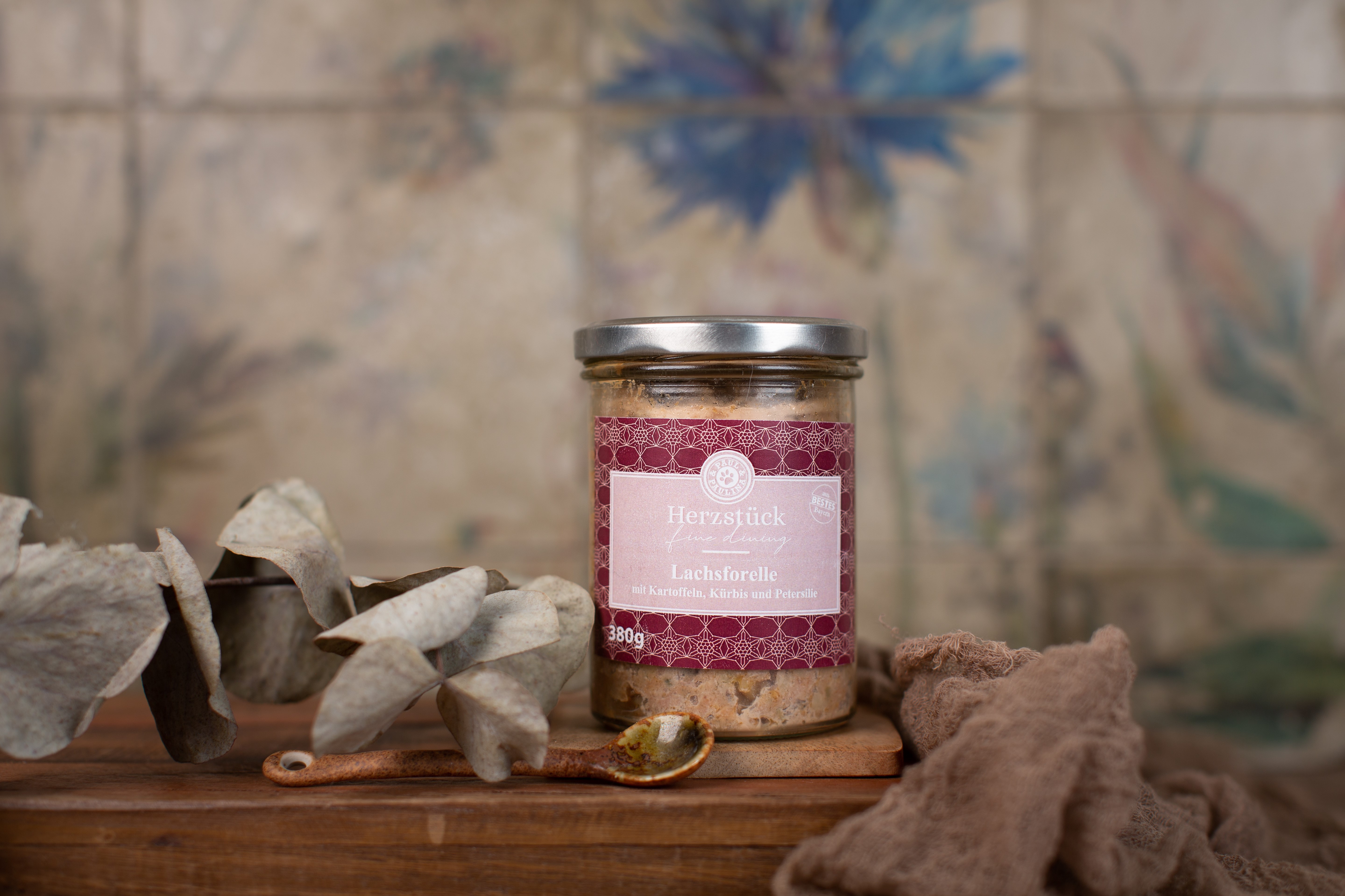 Herzstück Lachsforelle mit Kartoffeln, Kürbis und Petersilie 200g