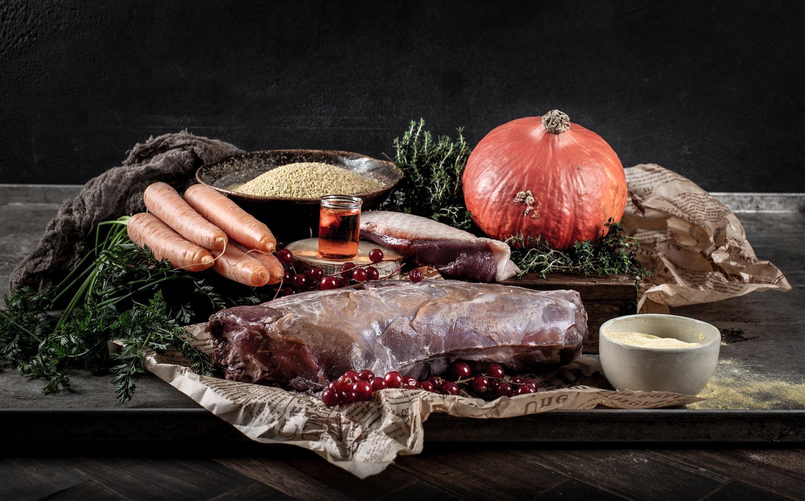 Kaltgepresstes Trockenfutter rein natürlich