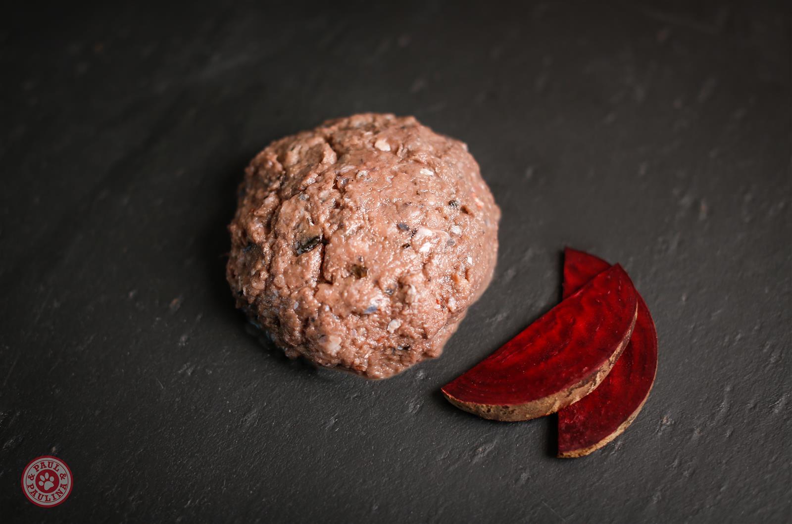 Forelle gewolft in Würfel