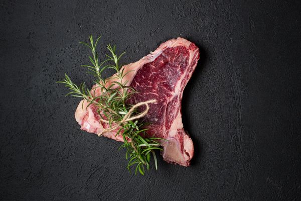 T-Bone Steaks roh